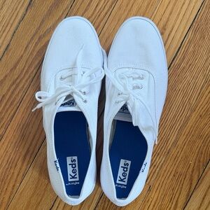 Keds White Canvas Lace-Up Women’s Sneakers Size 8